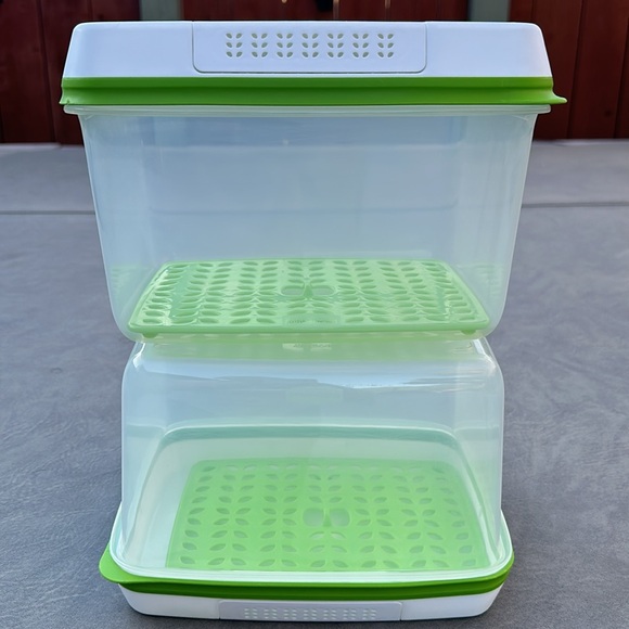 Set 2 Rubbermaid Fresh Works Produce Savers Vegetables Storage Bins Refrigerator - Picture 2 of 15